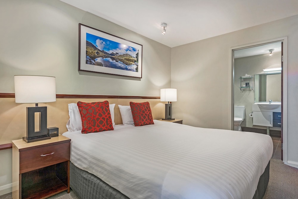 Mantra One Sandy Bay Road Hobart 29/64