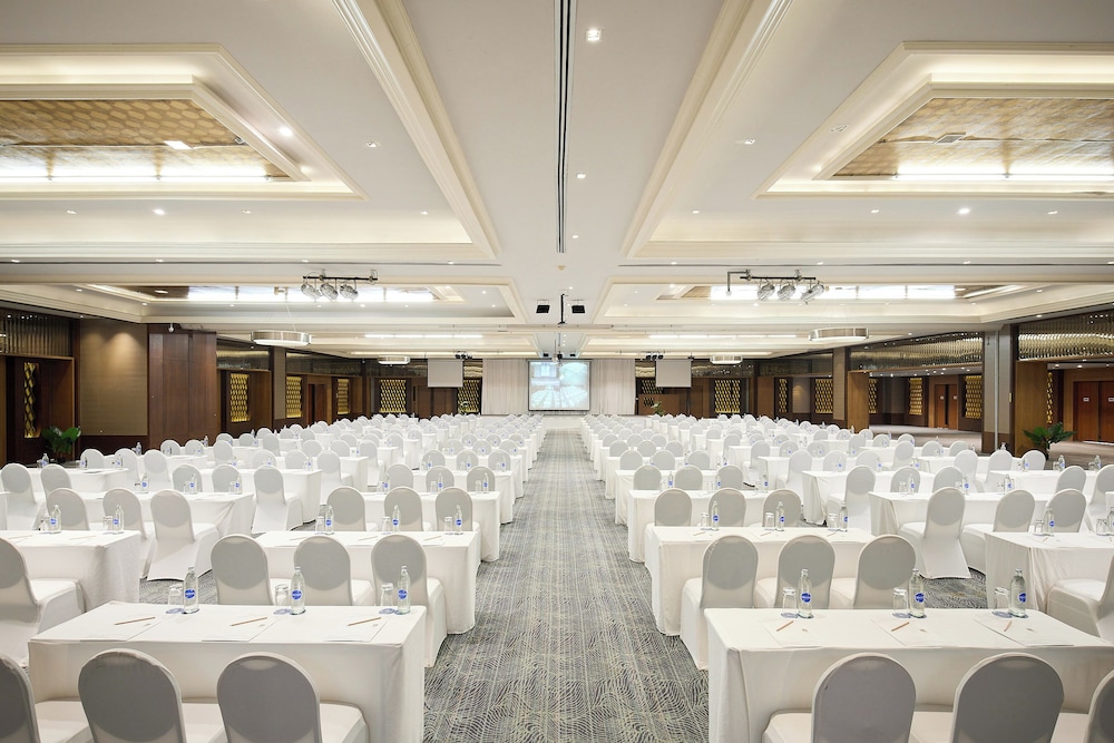 Rua Rasada Hotel - The Ideal Venue for Meetings & Events 68/76