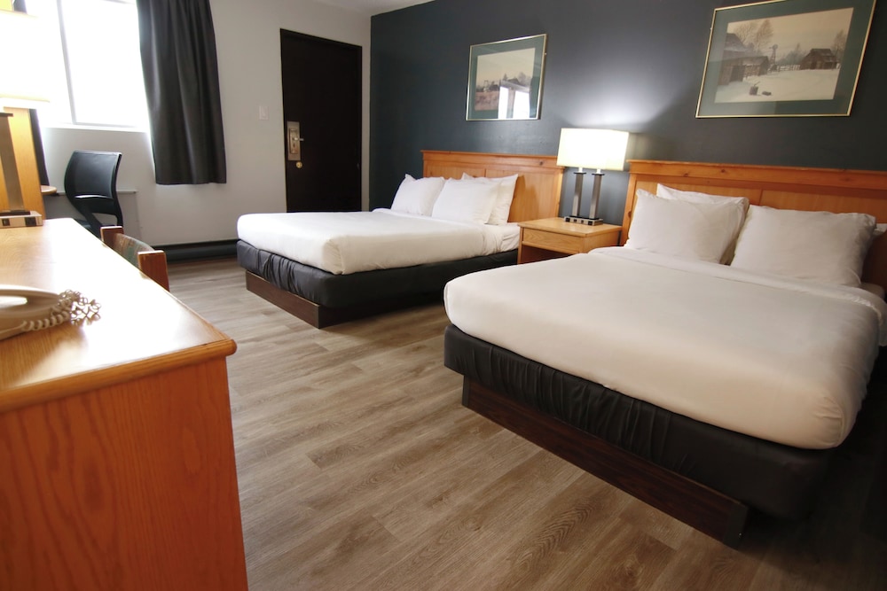 Colonial Inn 27/62