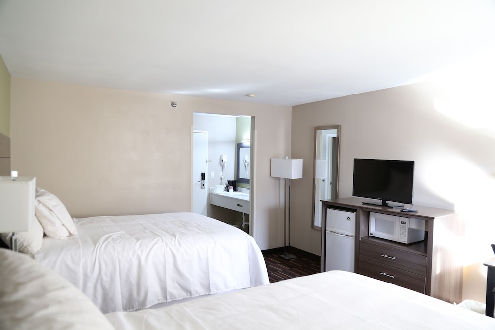 Baymont By Wyndham Plano 6/30