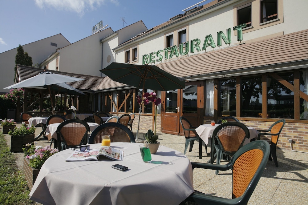Ikar Hotel Blois Sud 54/60