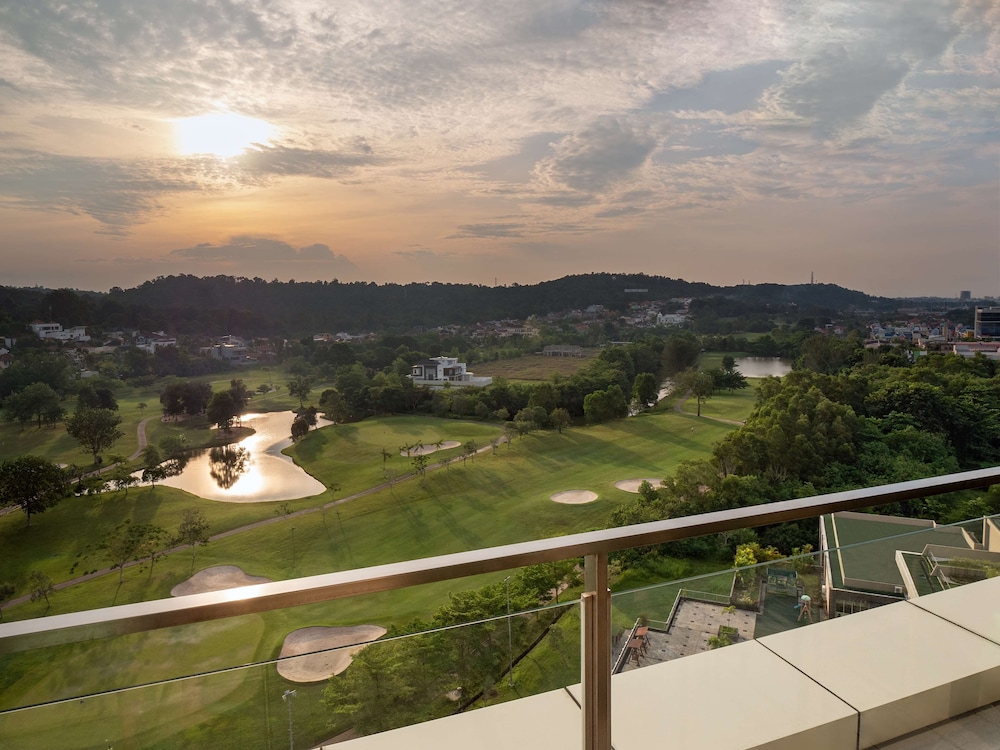 Radisson Golf And Convention Center Batam 40/74