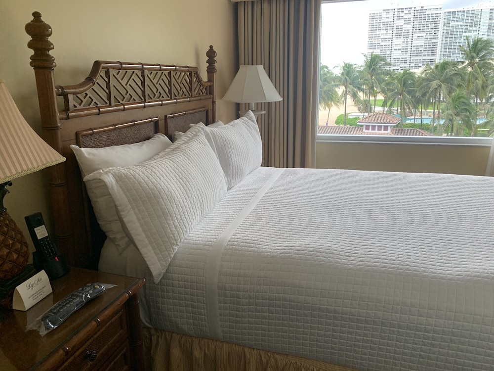 Lago Mar Beach Resort Club 24/90