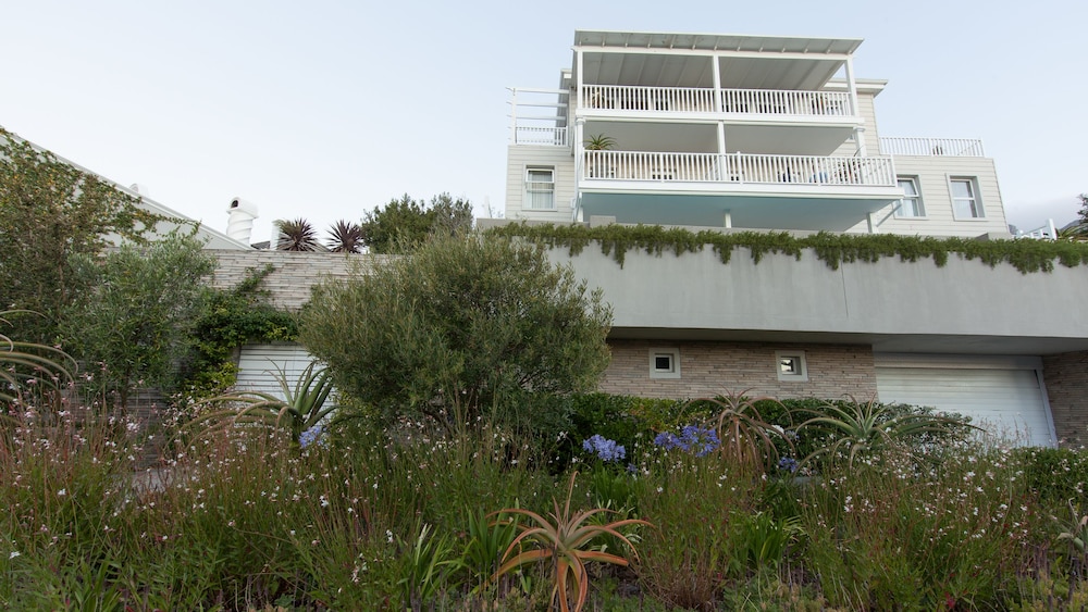 Sea Five Boutique Hotel 9/61