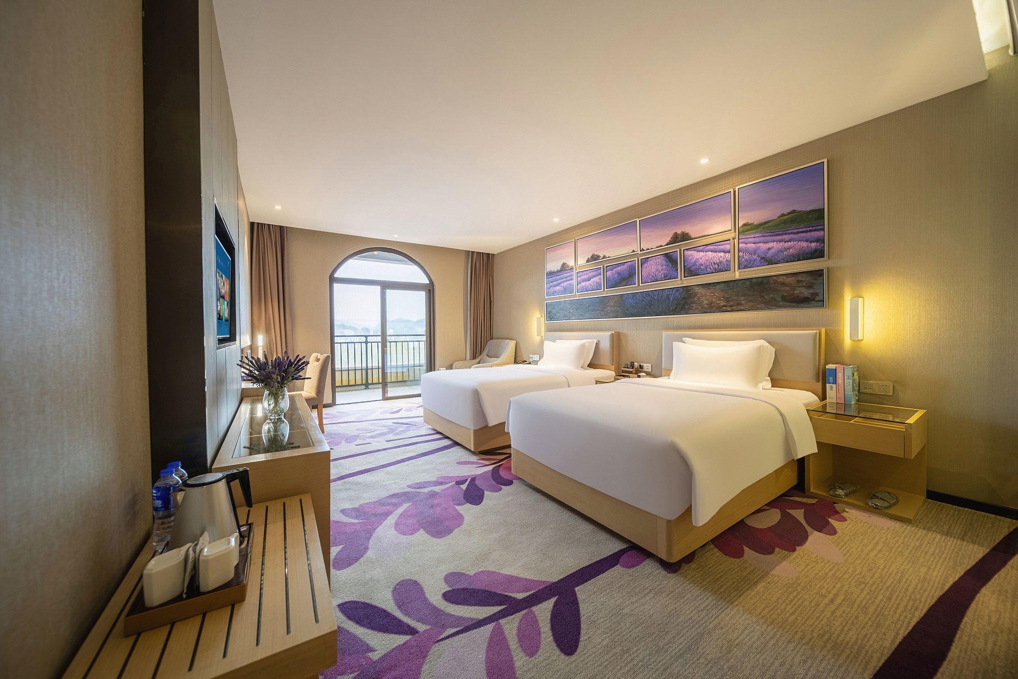 Lavande Hotel (Guiyang Huaxi) 11/23