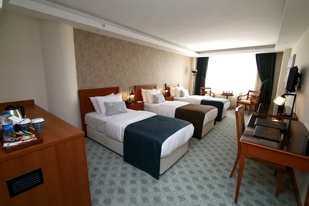 STANDARD, DOUBLE OR TWIN BED