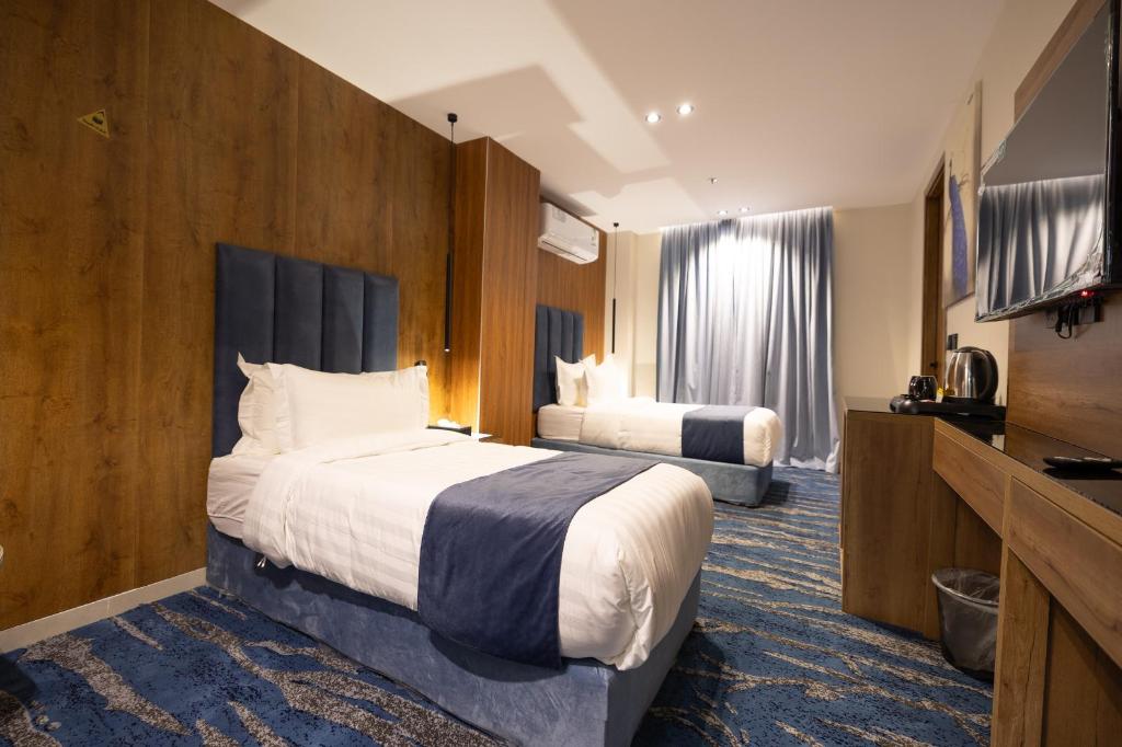 Blue Breeze Hotel 16/21