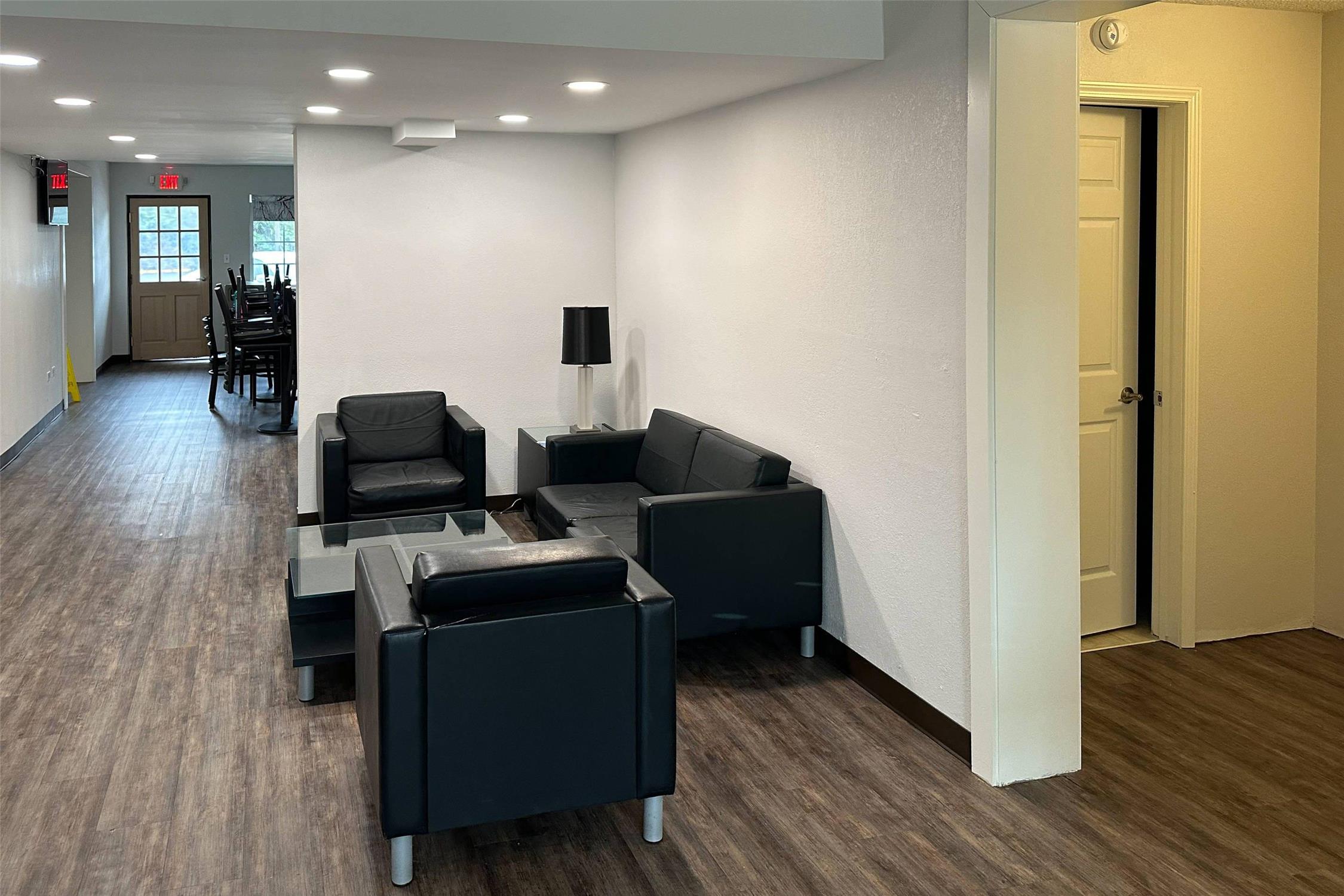 Quality Inn Forsyth Near GA Public Safety Training Center 14/22