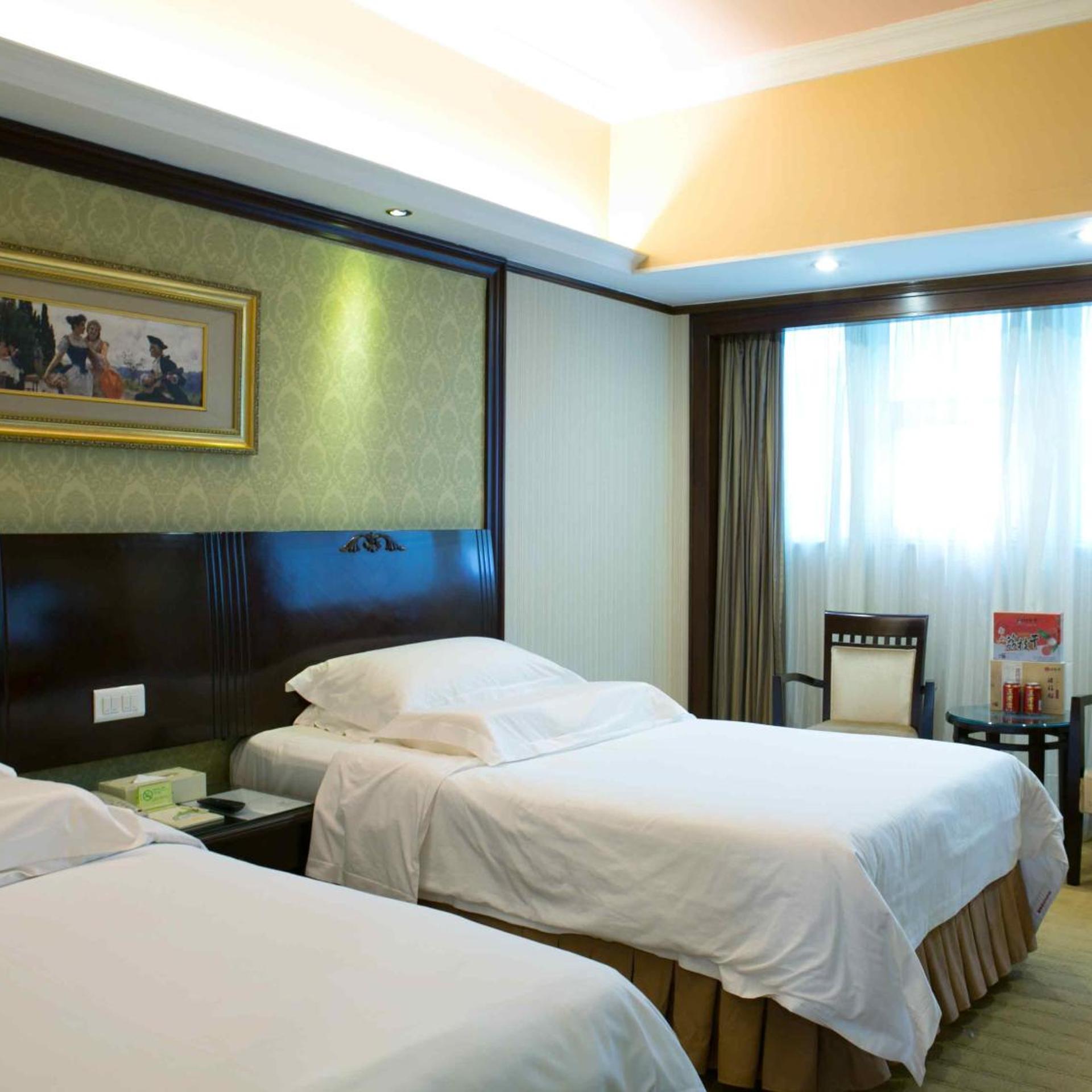 Vienna Hotel- Shenzhen Fuhua Road 11/22