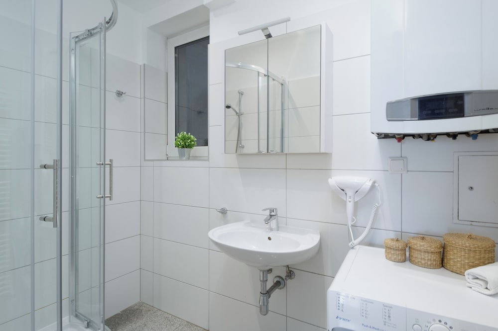 Checkvienna – Apartment Kroellgasse 34/39