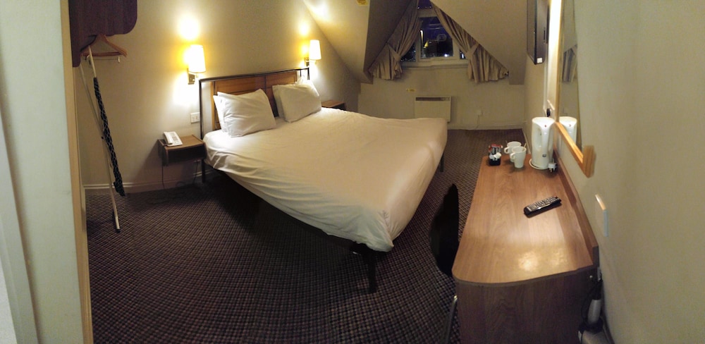 247Hotel.com 23/65
