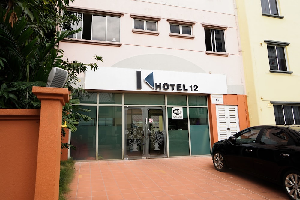 K Hotel 12 14/16