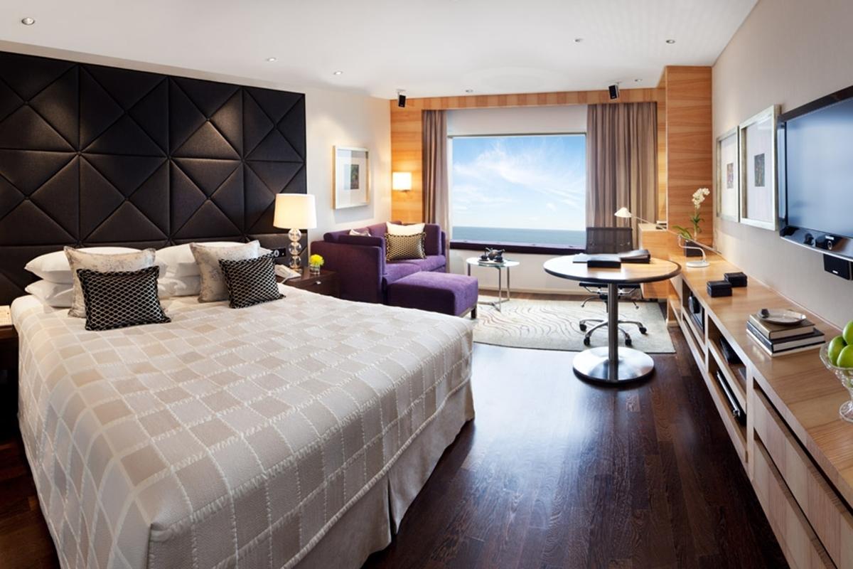 Taj Club, Twin Beds