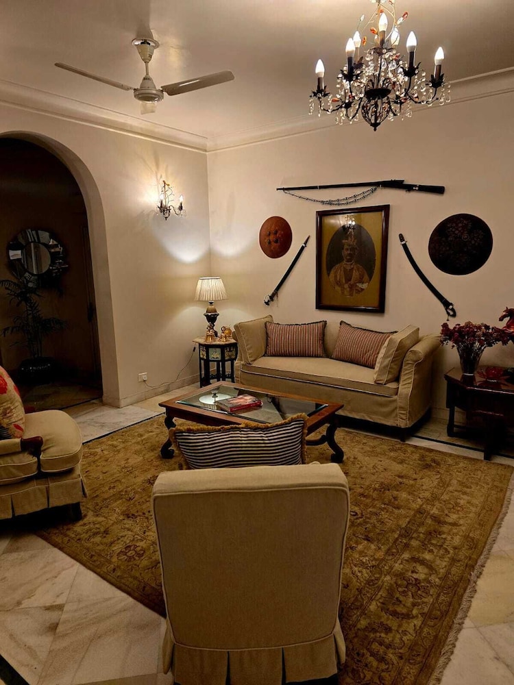 BARWARA KOTHI 28/49