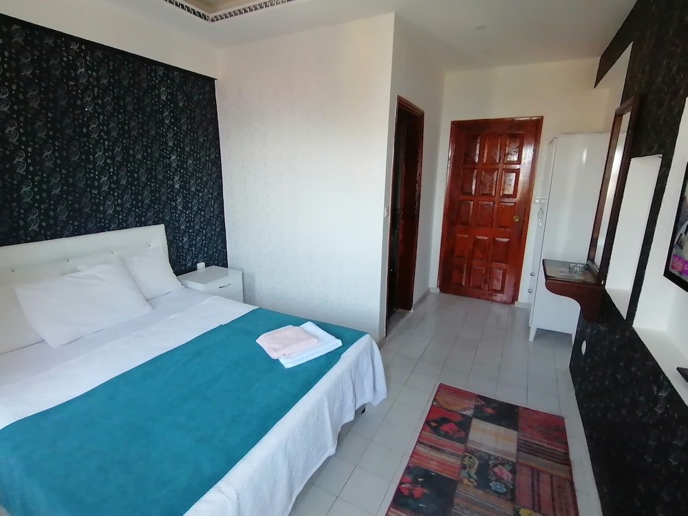 Sevgi Hotel 3/23