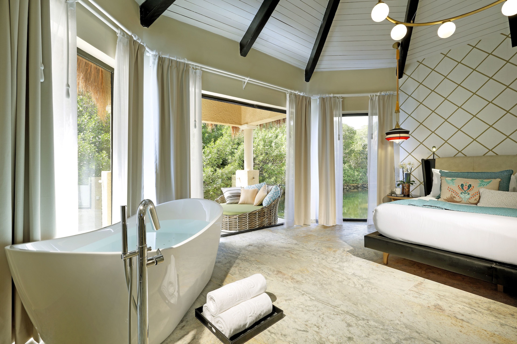 Overwater, Suite, Villa, King Bed