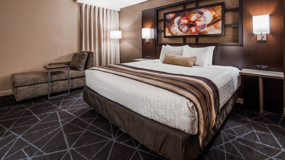 Best Western Plus Austin Central 12/40