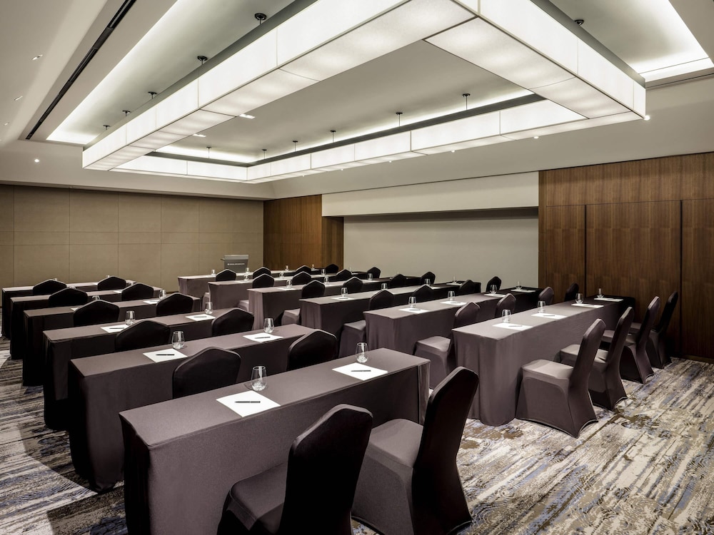Novotel Ambassador Seoul Yongsan 56/65