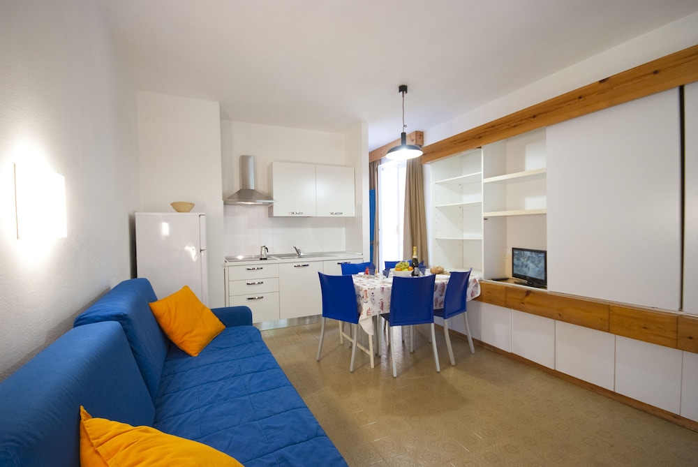 Residence Golfo Della Lacona 27/62