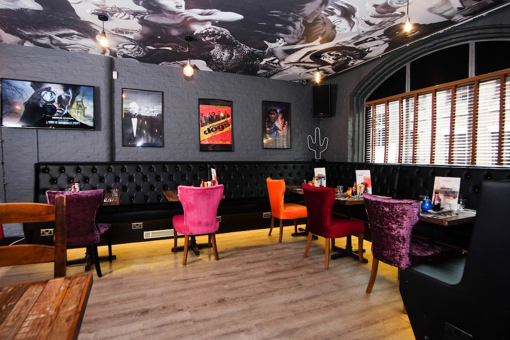 Arthouse Hotel 38/49