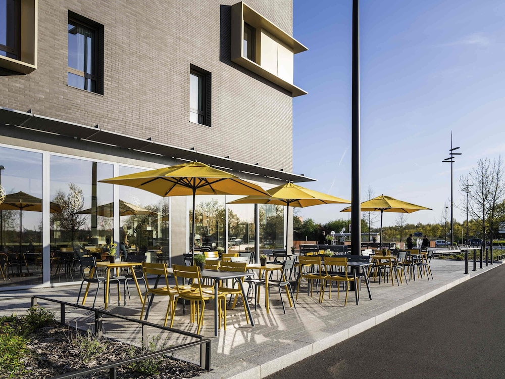 Ibis Styles Guyancourt Versailles 67/69