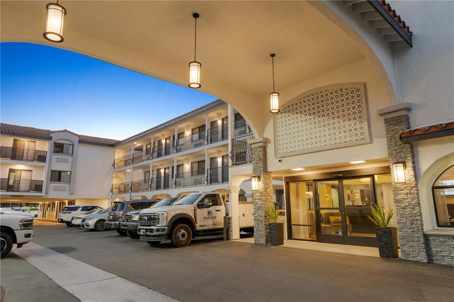 Best Western Los Alamitos Inn & Suites 34/38