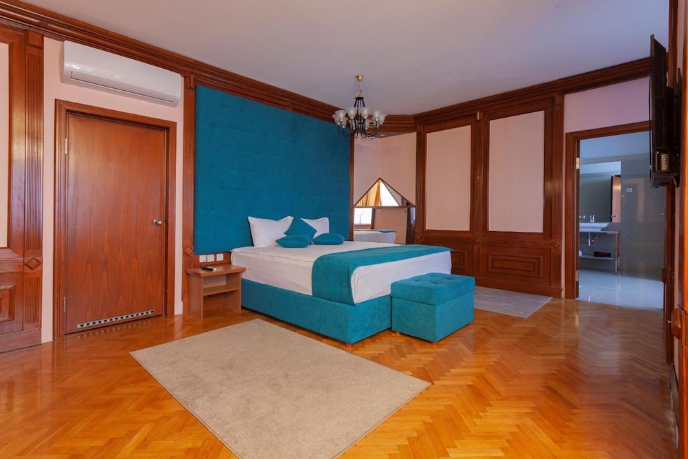 Garni Hotel Jugoslavija 29/62