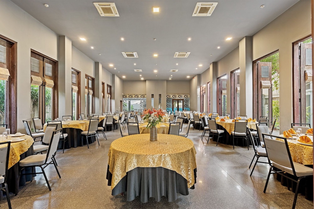 Goda Boutique Hotel 57/62