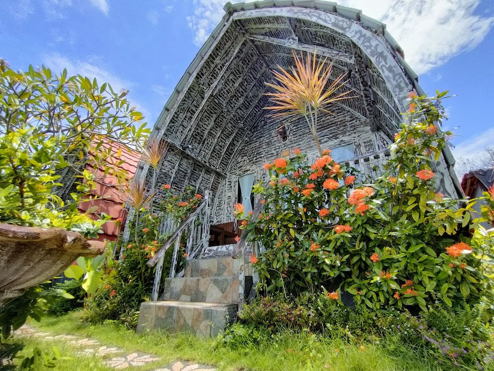 Hotra Hill Cottage by ZUZU 4/34