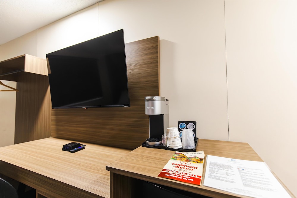 SureStay by Best Western Smithers 49/57
