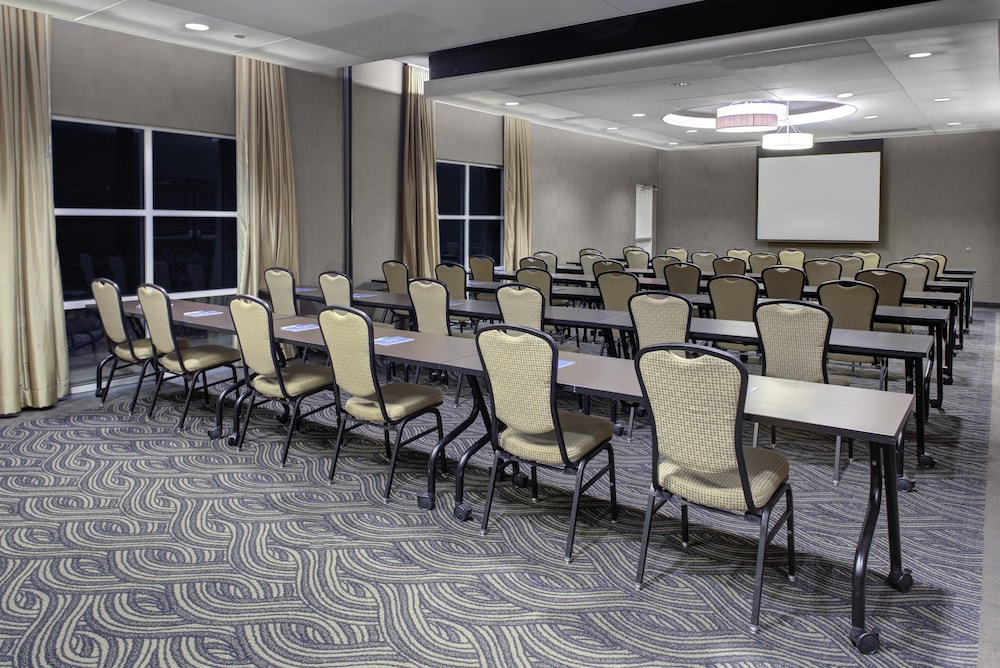 Hyatt House Raleigh-Durham Airport 50/66