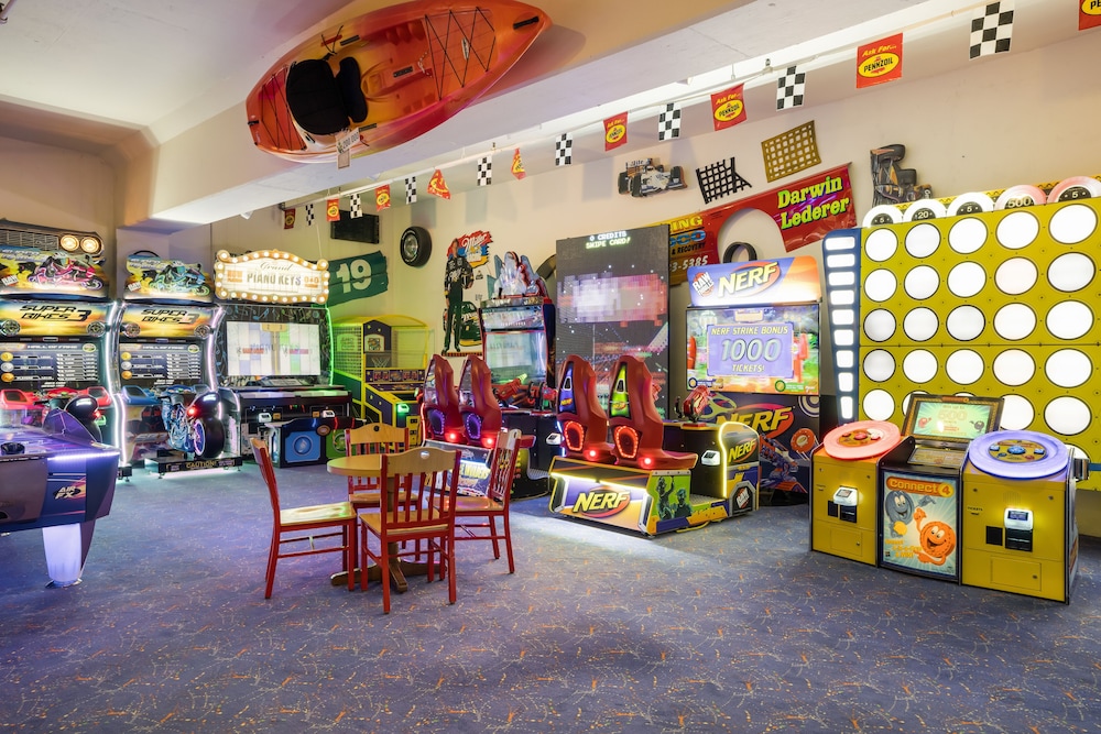 Bavarian Inn Lodge 50/64