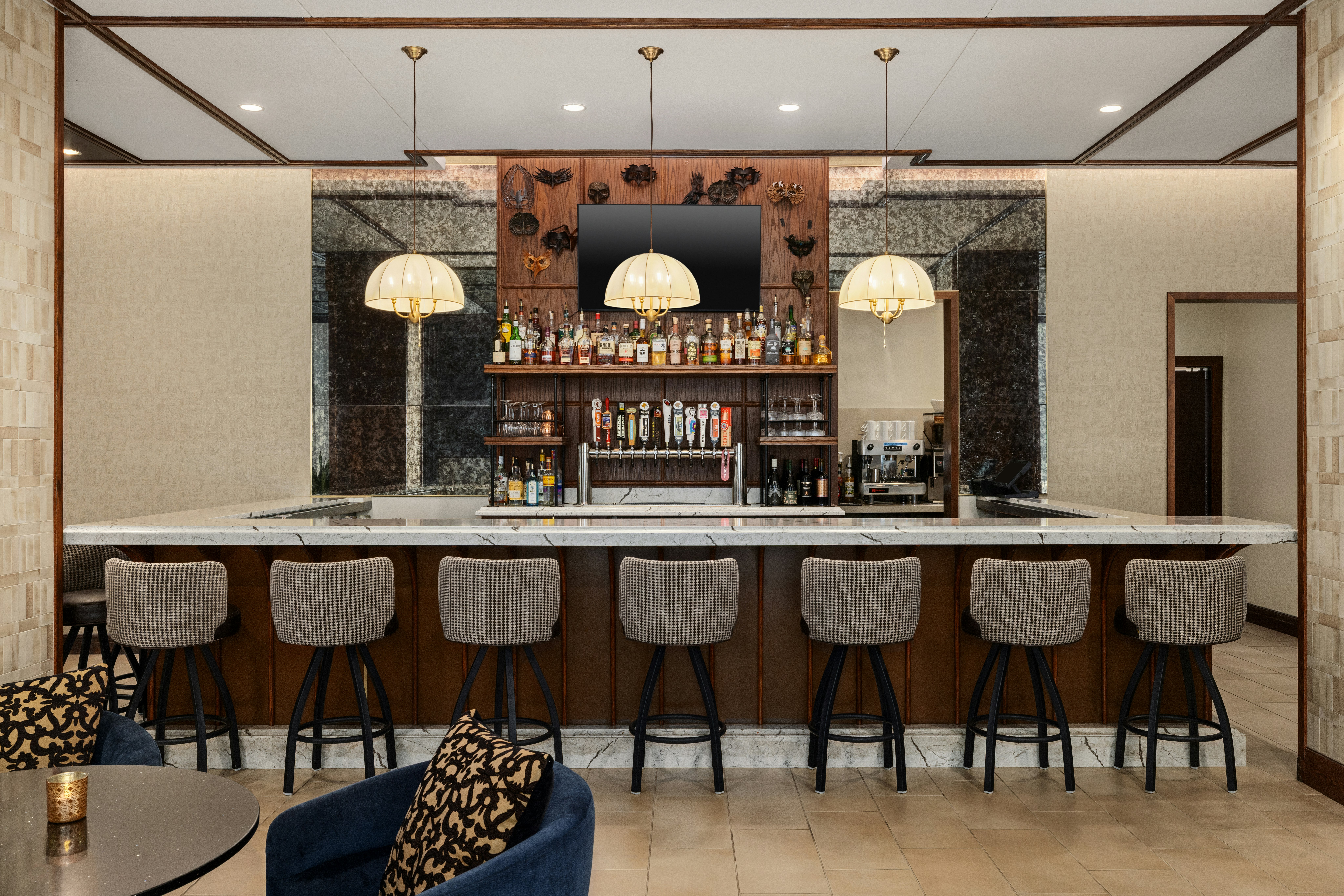The Peregrine Omaha Downtown Curio Collection By Hilton 30/50