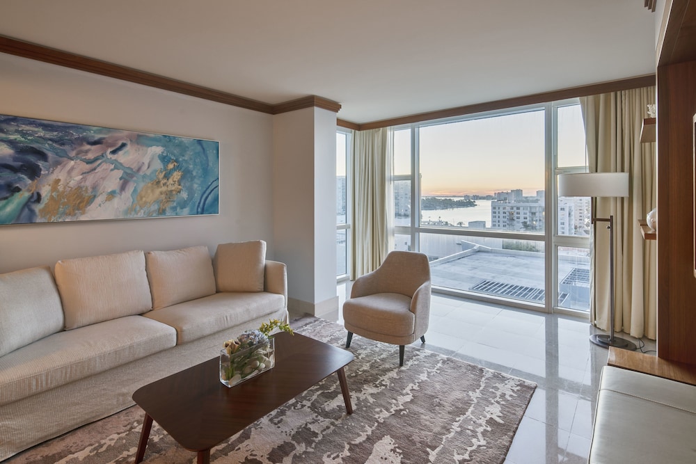 Carillon Miami Wellness Resort 23/44