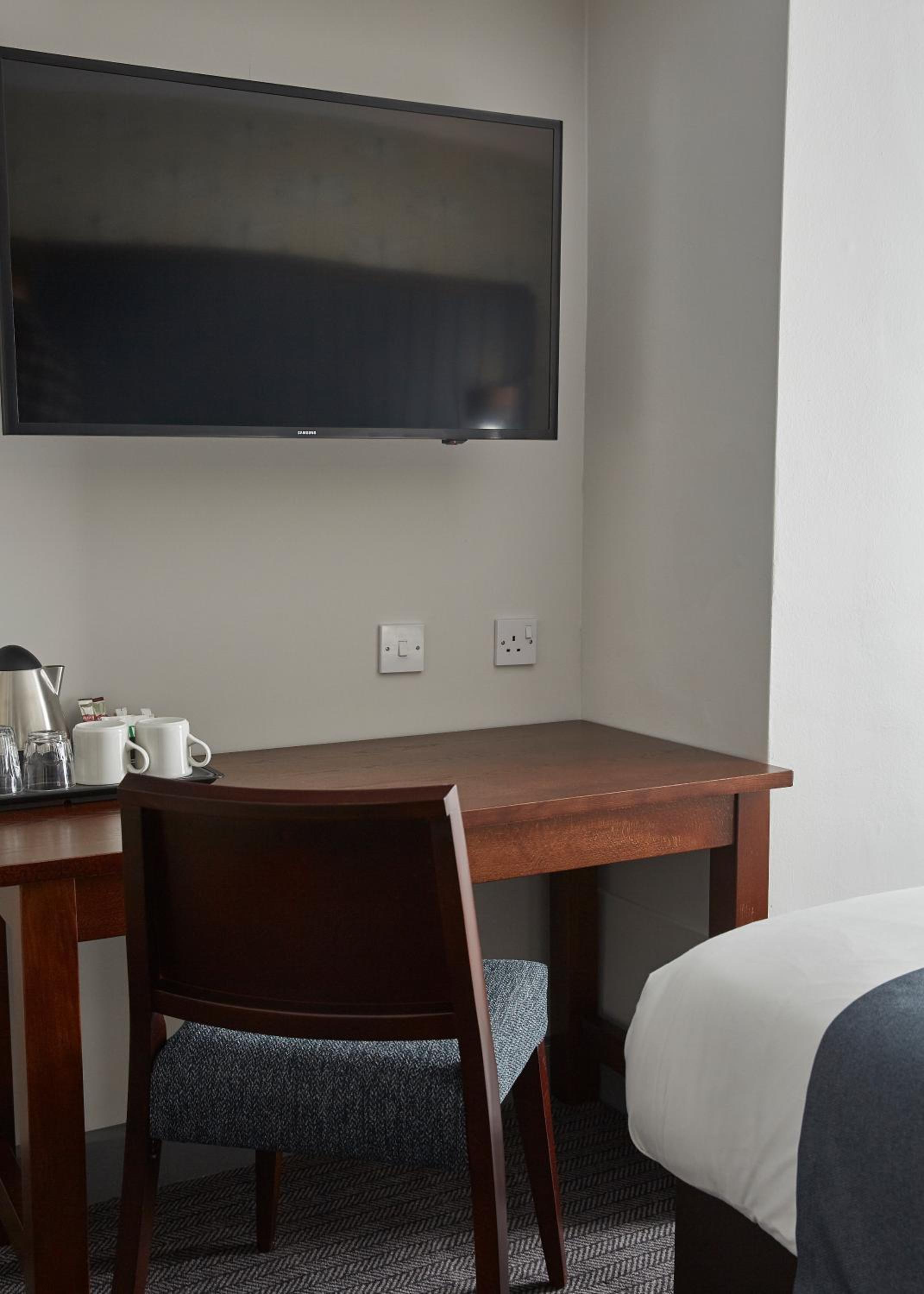 Premier Inn Pontefract South 43/56