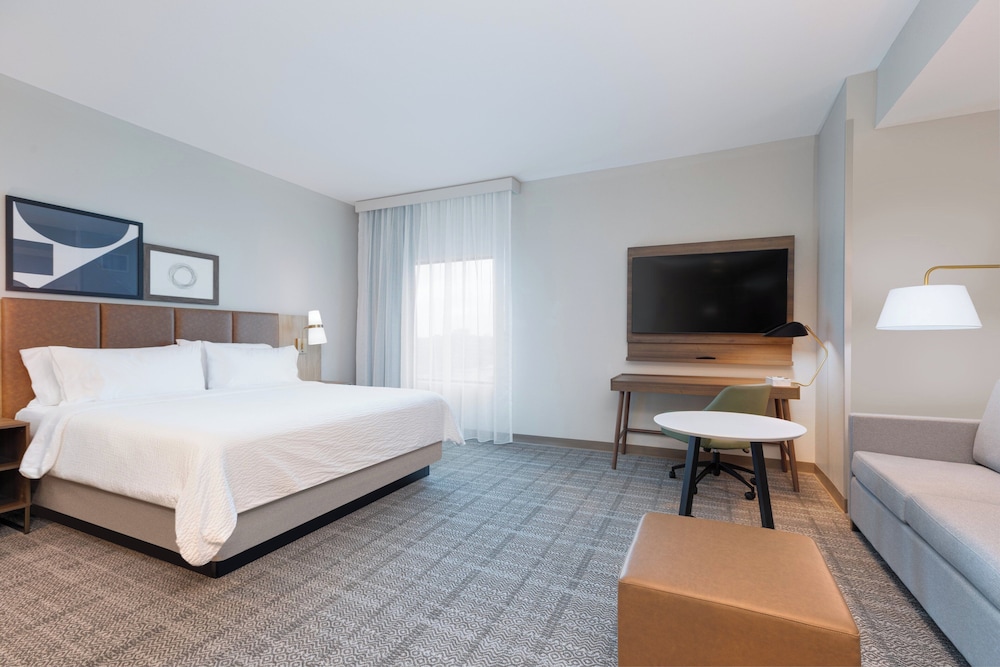 Studio, Suite, King Bed, Kitchen