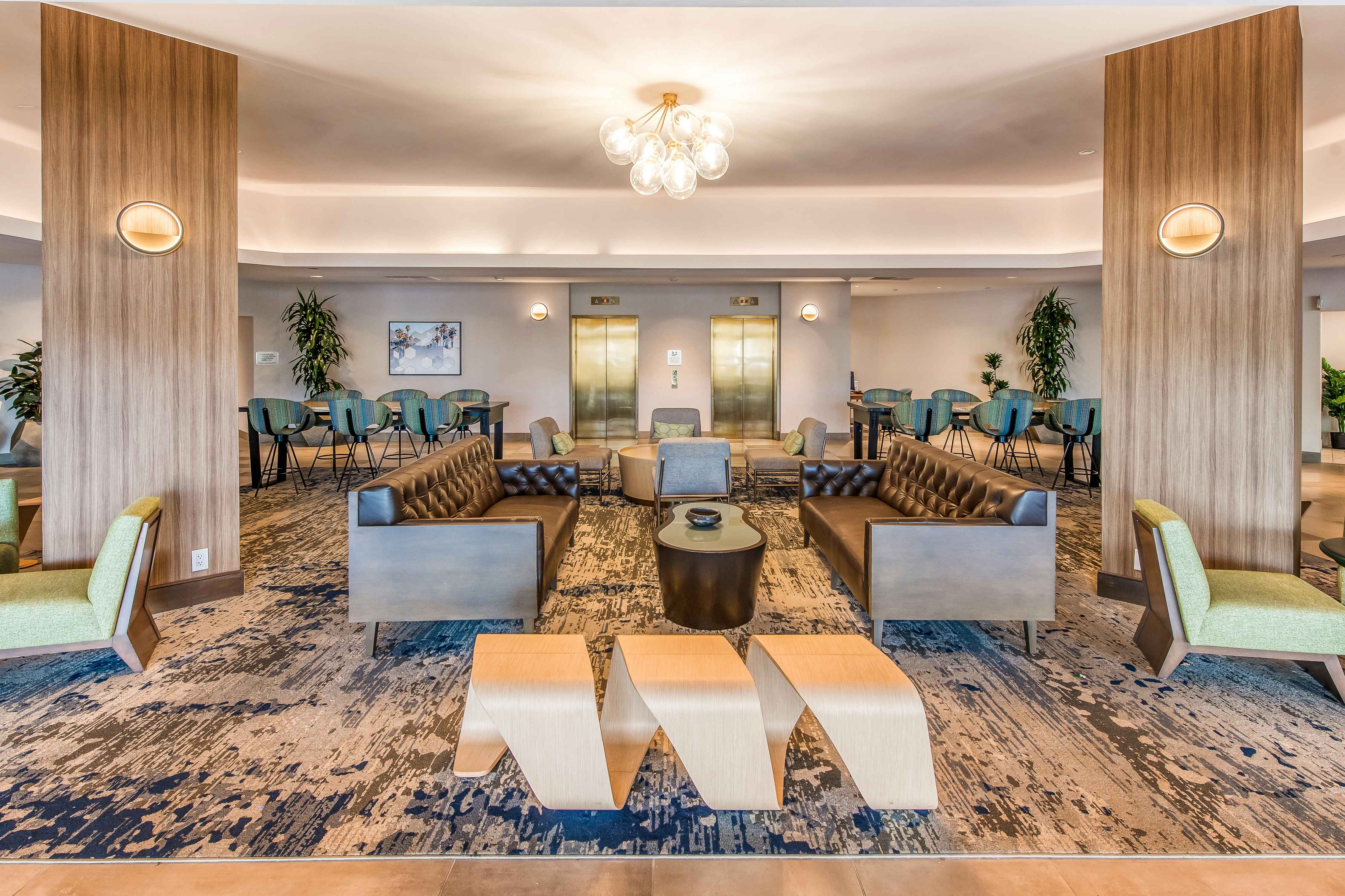 DoubleTree by Hilton Hotel Carson CA 61/84