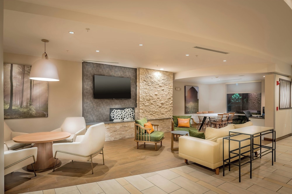 Fairfield Inn Suites New Braunfels 11/30