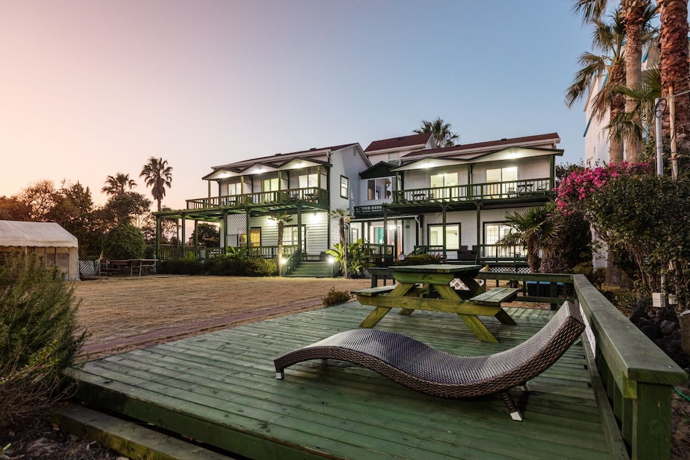 Seogwipo Euro House Pension 18/20