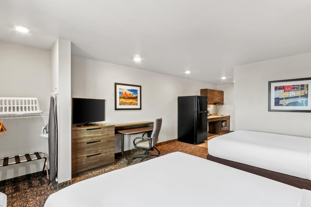 Sonesta Simply Suites Avondale 9/47