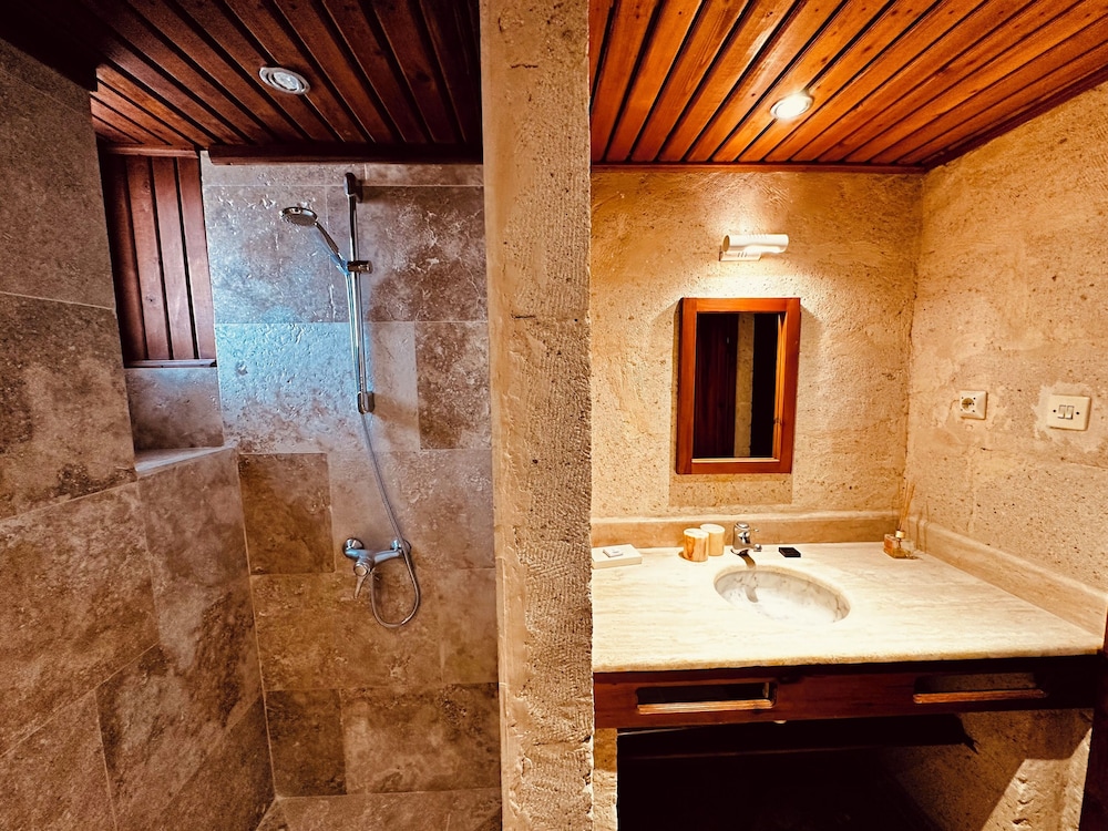 Les Maisons De Cappadoce 25/75