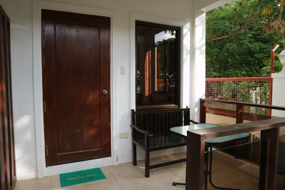 El Nido Reef Strand Resort 27/45