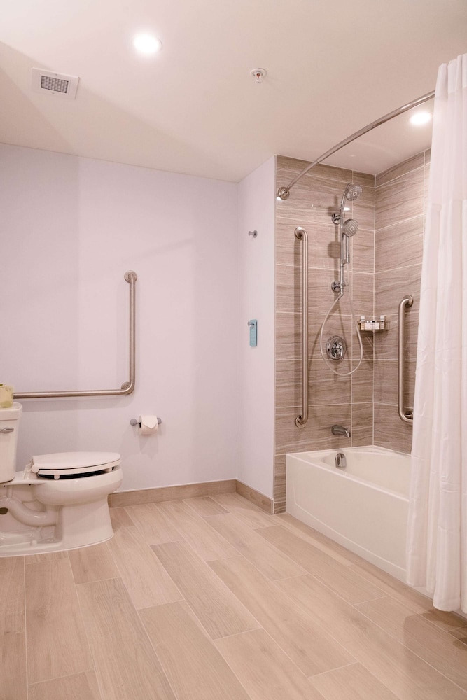 Hilton Garden Inn Sudbury Ontario Canada 18/51
