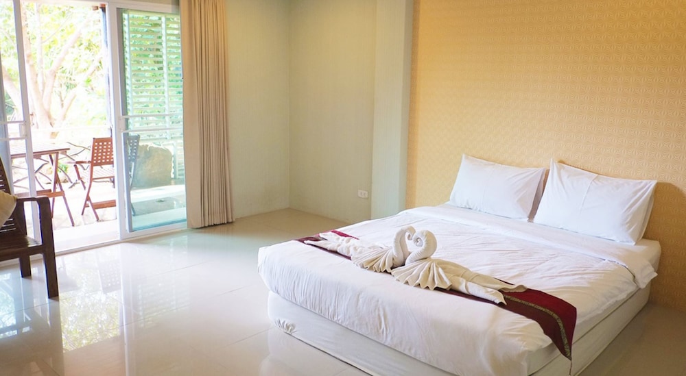 Khaoyai Kiri Thantip Resort 2/38