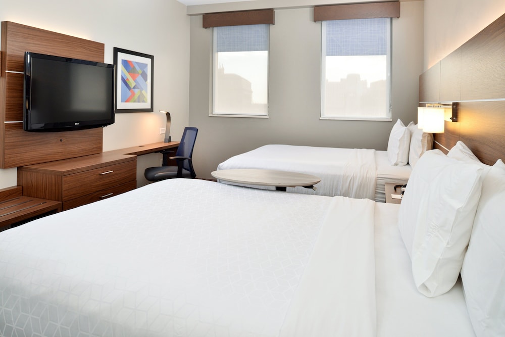 Holiday Inn Express New Orleans St Charles 5/43