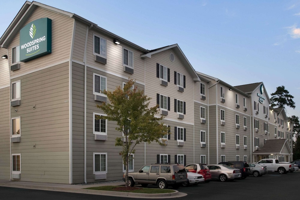 WoodSpring Suites Savannah Garden City 3/29