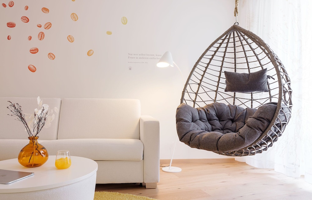 Neuro Campus Hotel im Das Morgen 30/46