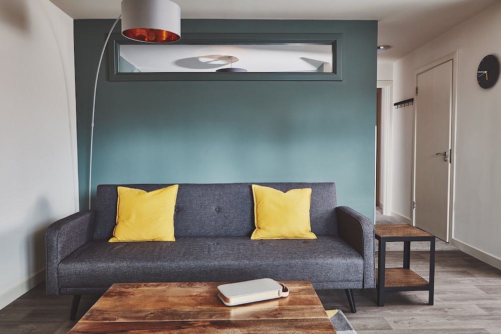 The Ranald Hotel 28/41