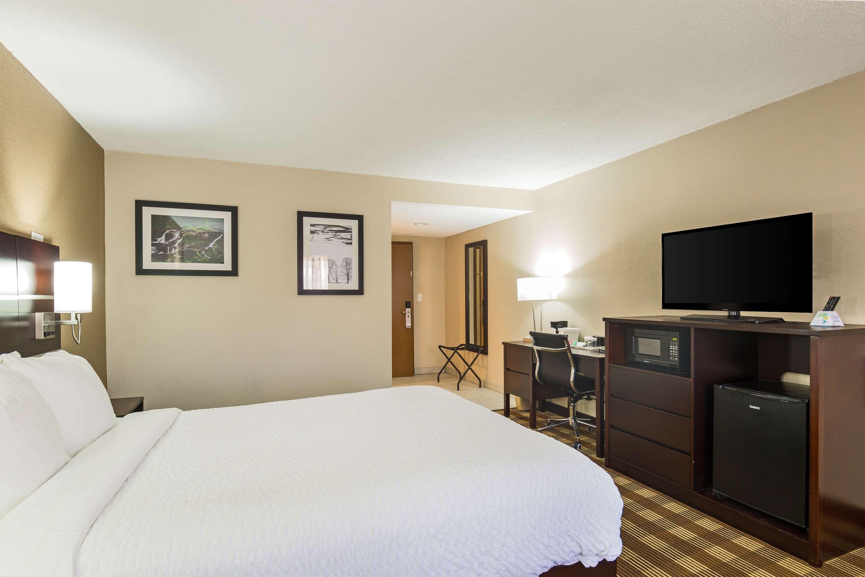Pocono Inn At Water Gap 15/50