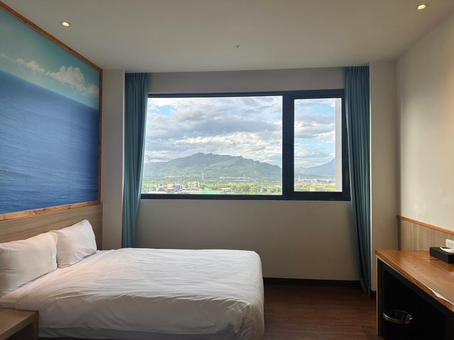 CHIILIH HOTEL CORAL MUSEUM 5/26